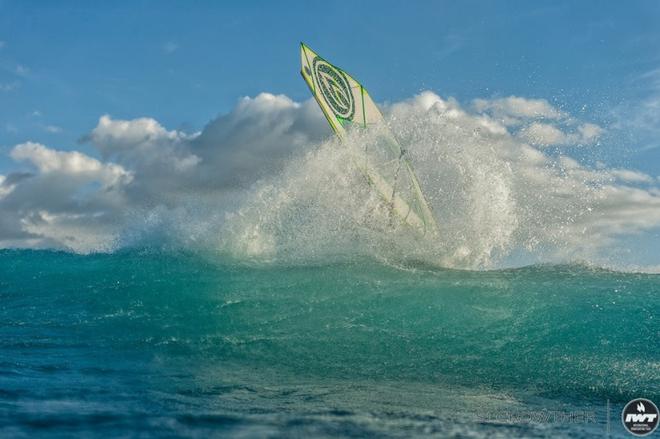 Grand masters winner, Colin Baker – Aloha Classic ©  Si Crowther / IWT